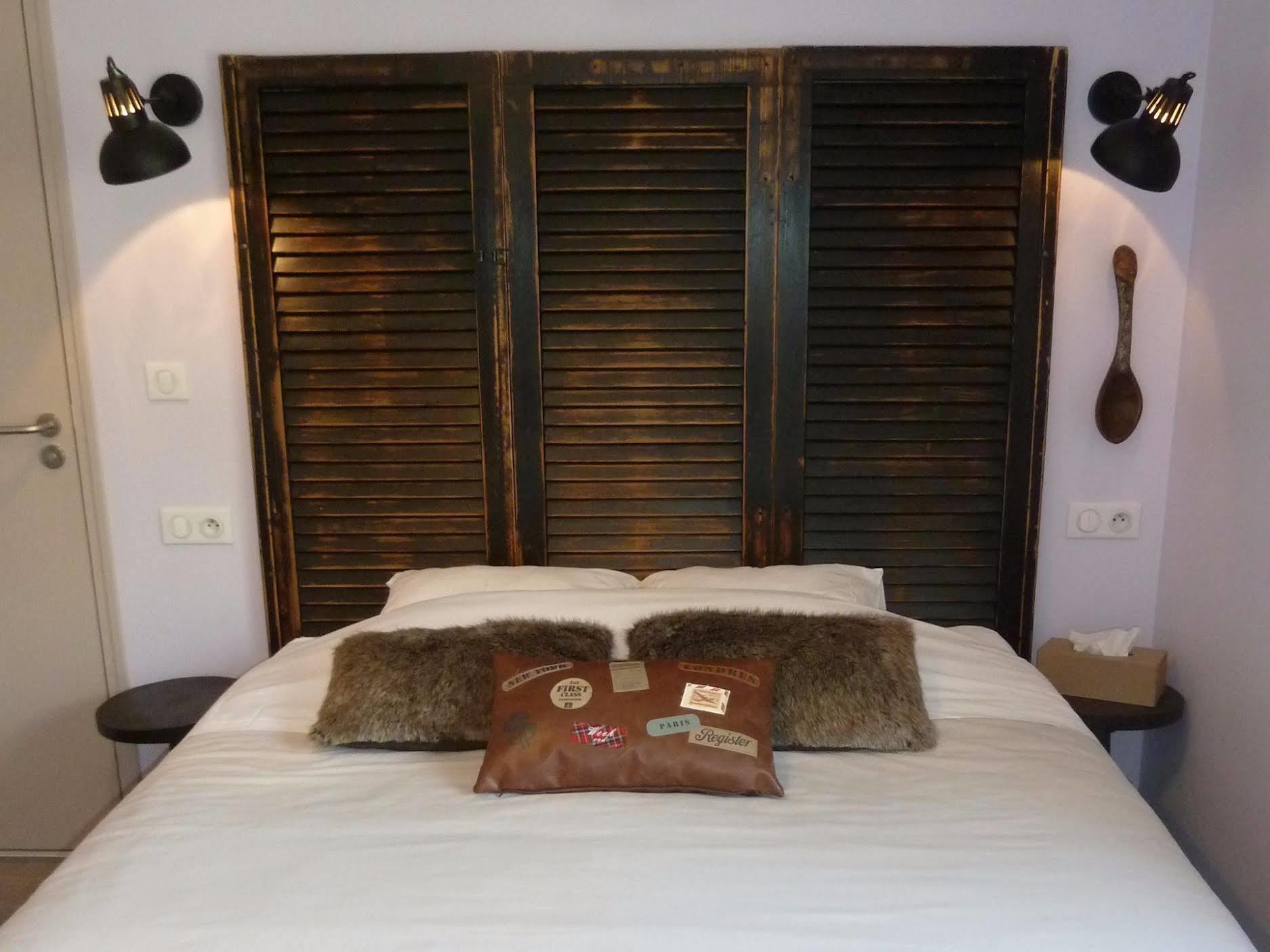 Auberge Du Vieux Lanas Logis Hotel Restaurant エクステリア 写真